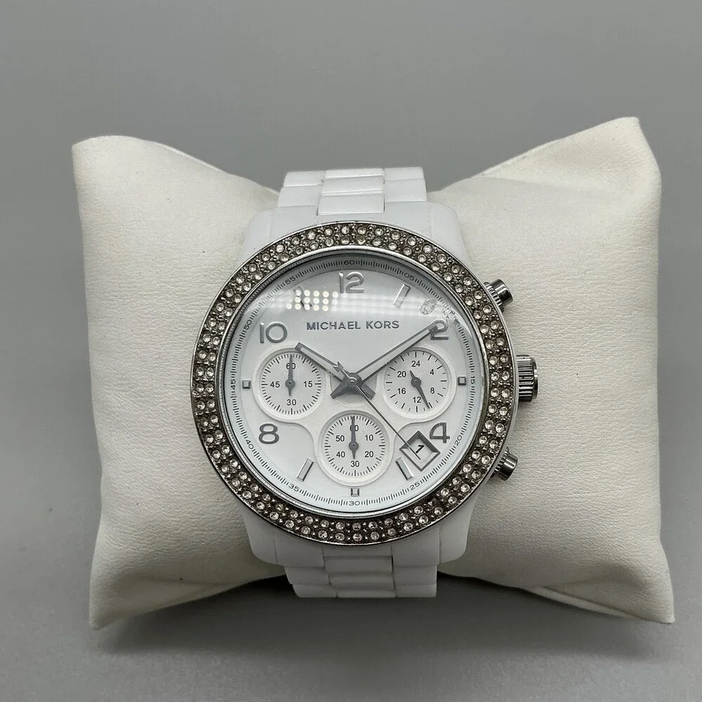 Michael Kors MK-5188 Women Watch 39mm White Ceramic Chronograph New Battery 6